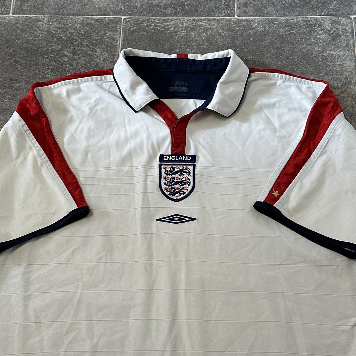 England Home Reversible 03/05 Umbro XL Football Jersey Adults