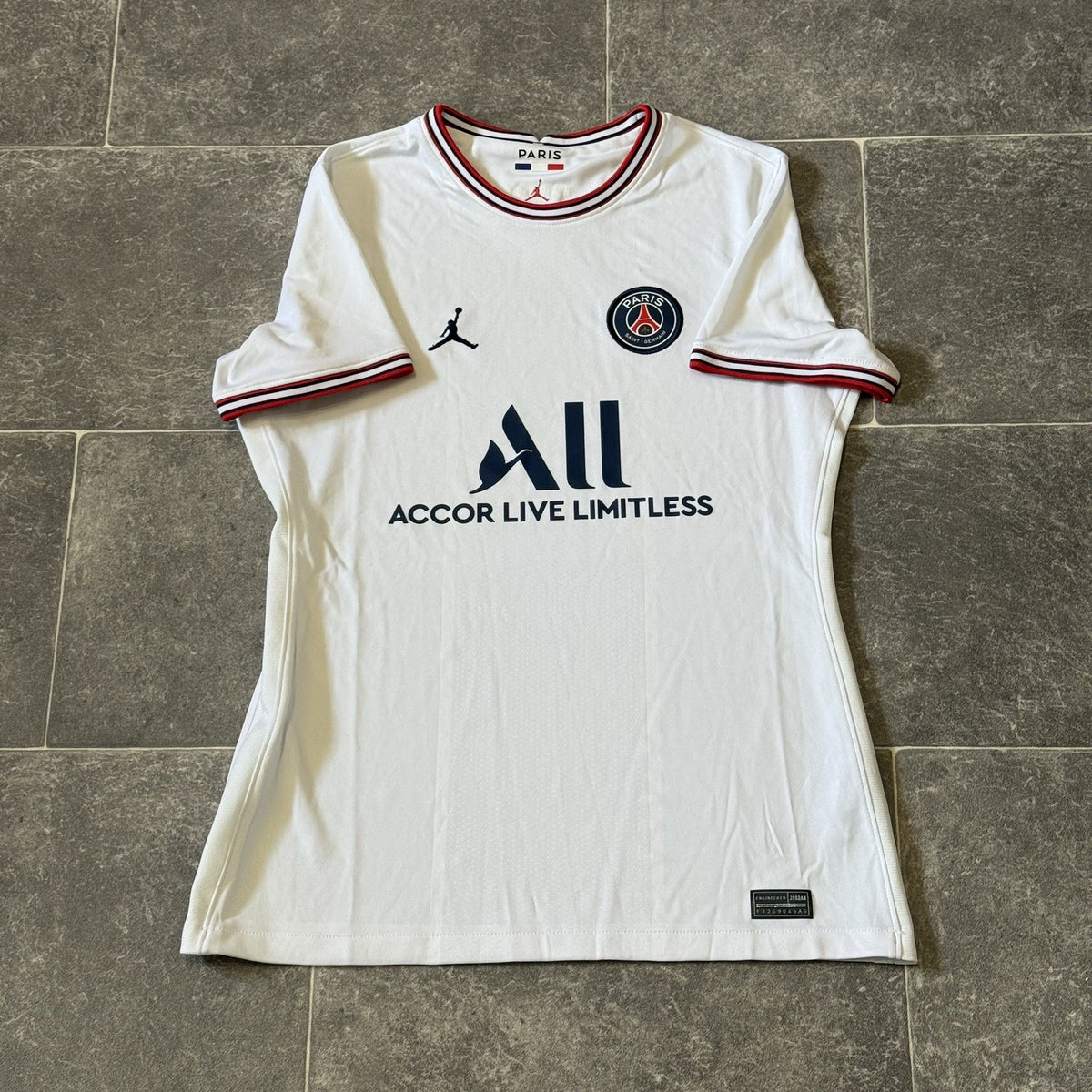 Paris Saint-Germain PSG 2021/22 Fourth Shirt Jordan Dri Fit Adv Medium Woman’s