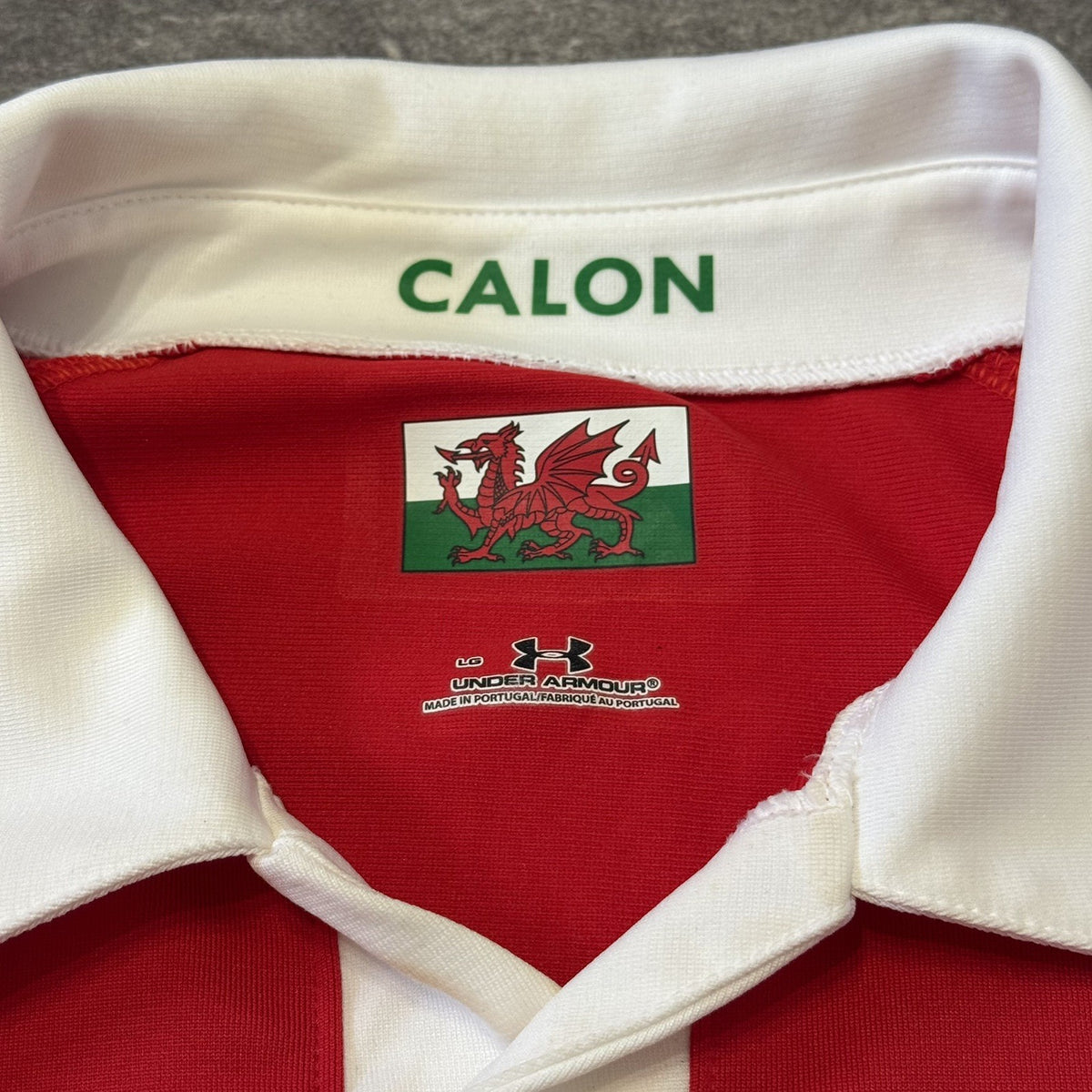 Wales Rugby Home Shirt 2009/10 Large Official Rare Brains