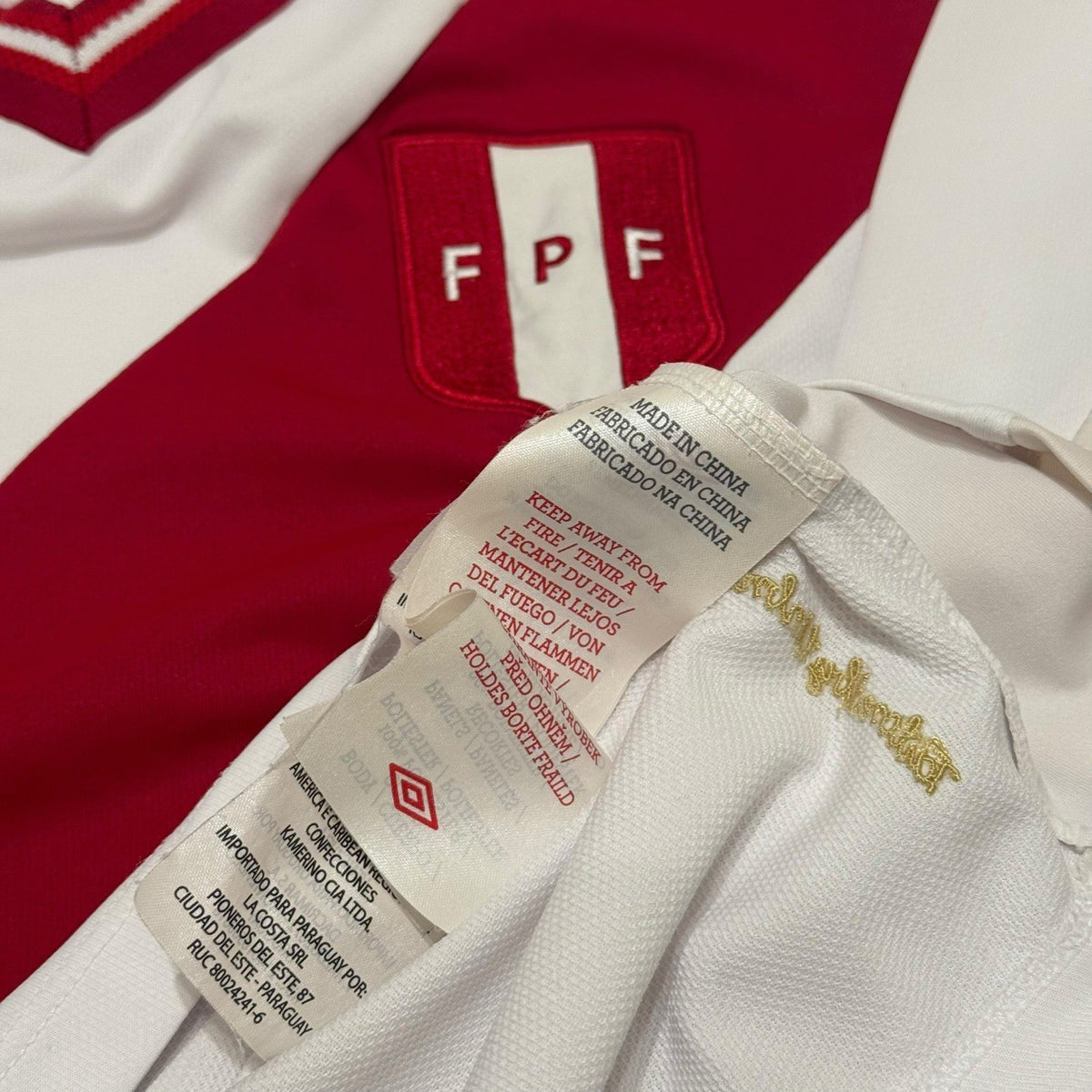Peru Home Shirt 2012-2014 Umbro Size L Large