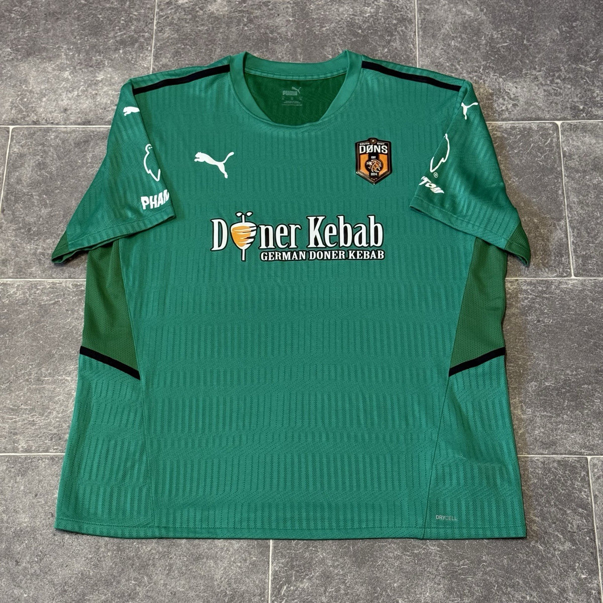 SOUTH EAST DONS FOOTBALL SHIRT SIZE XL EXTRA LARGE ADULTS PUMA
