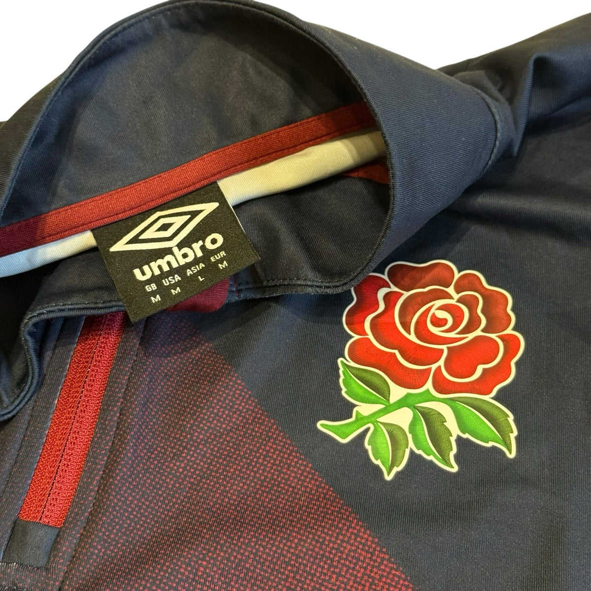 Men's England Rugby Union Umbro Warm Up Mid Layer Long Sleeve Top Size Medium