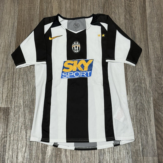 Vintage Juventus Football Shirt Medium Woman’s US 12 Home 2004 2005 Nike Jersey