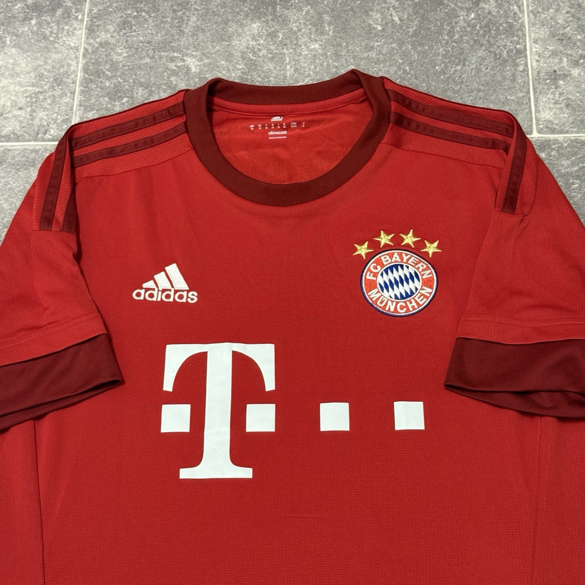 BAYERN MUNICH HOME FOOTBALL SHIRT 15/16 MENS ADIDAS JERSEY SIZE Medium