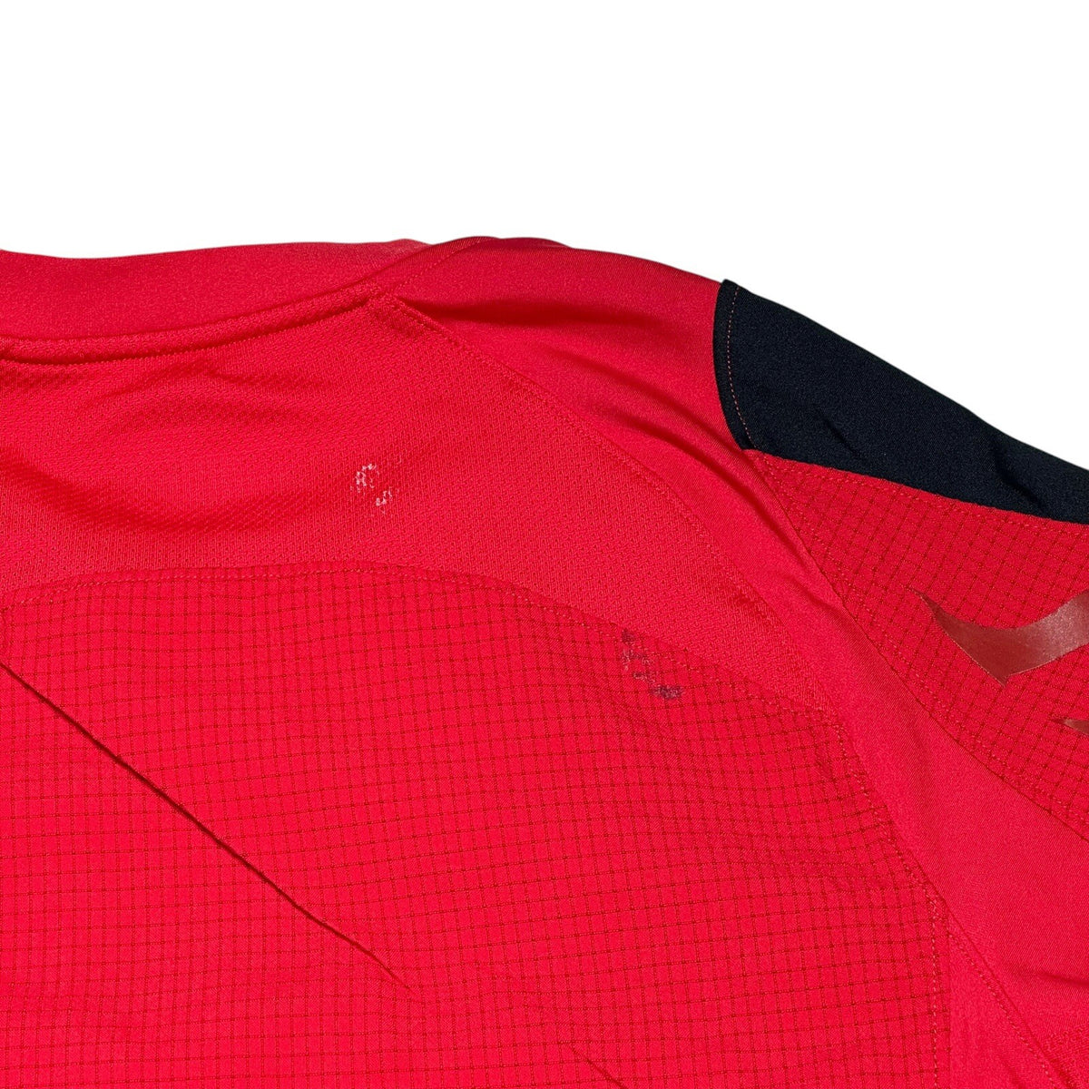 Wales Rugby Home Shirt 2013/2014 Under Armour Red Adult Small