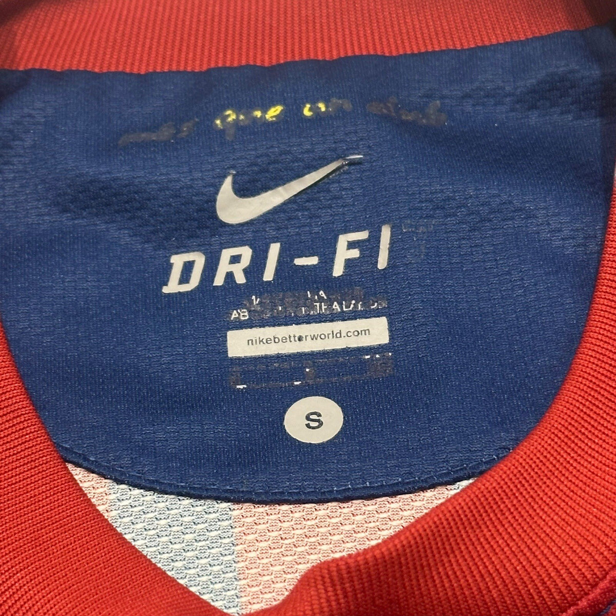 Original Authentic Nike Barcelona 2011/2012 Home Shirt Mens Small
