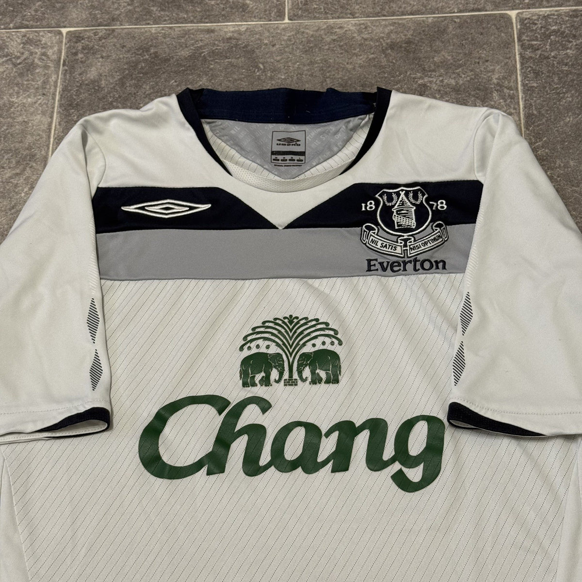 Everton Away Jersey 2008/09 Retro Medium MENS Umbro