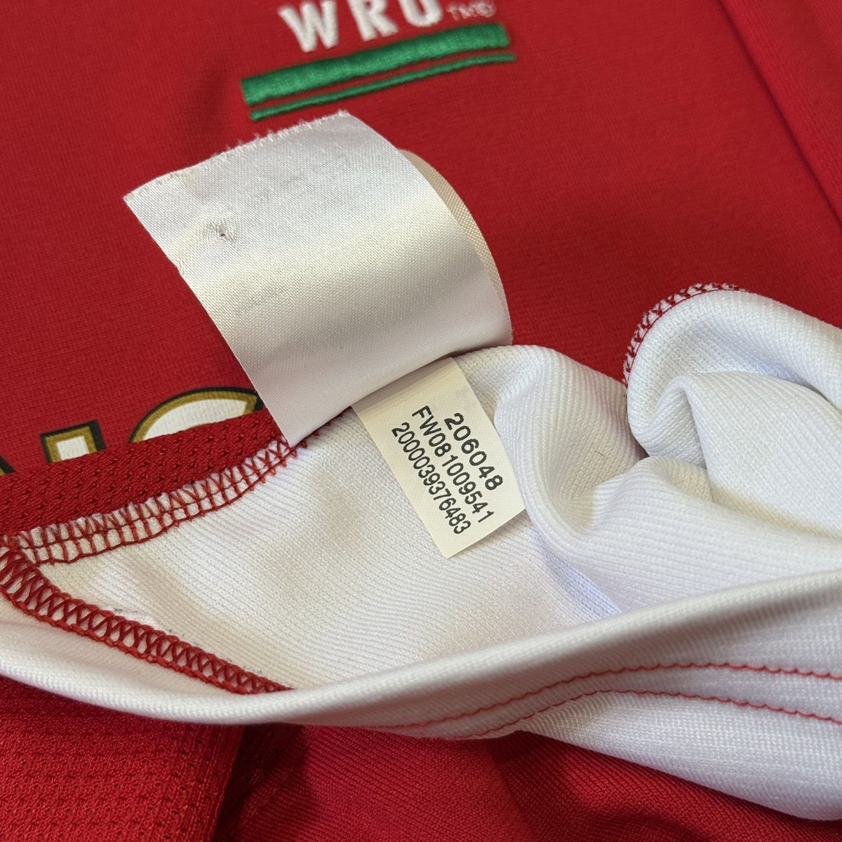 Wales Home Rugby Jersey Long Sleeve Under Armour 2008/09 Size XL Extra Large