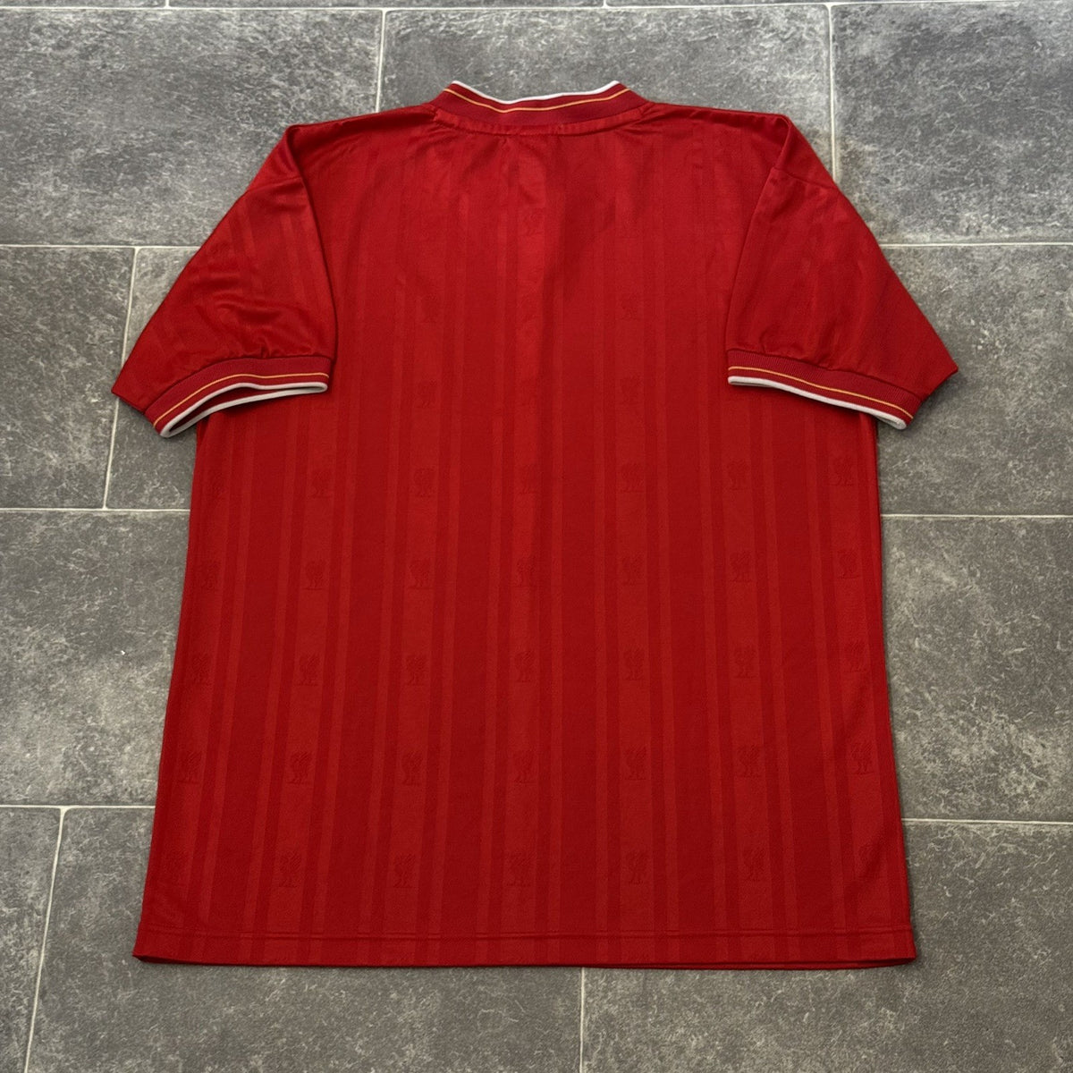 Liverpool FC Retro 1986 Home Football Shirt Large Adults