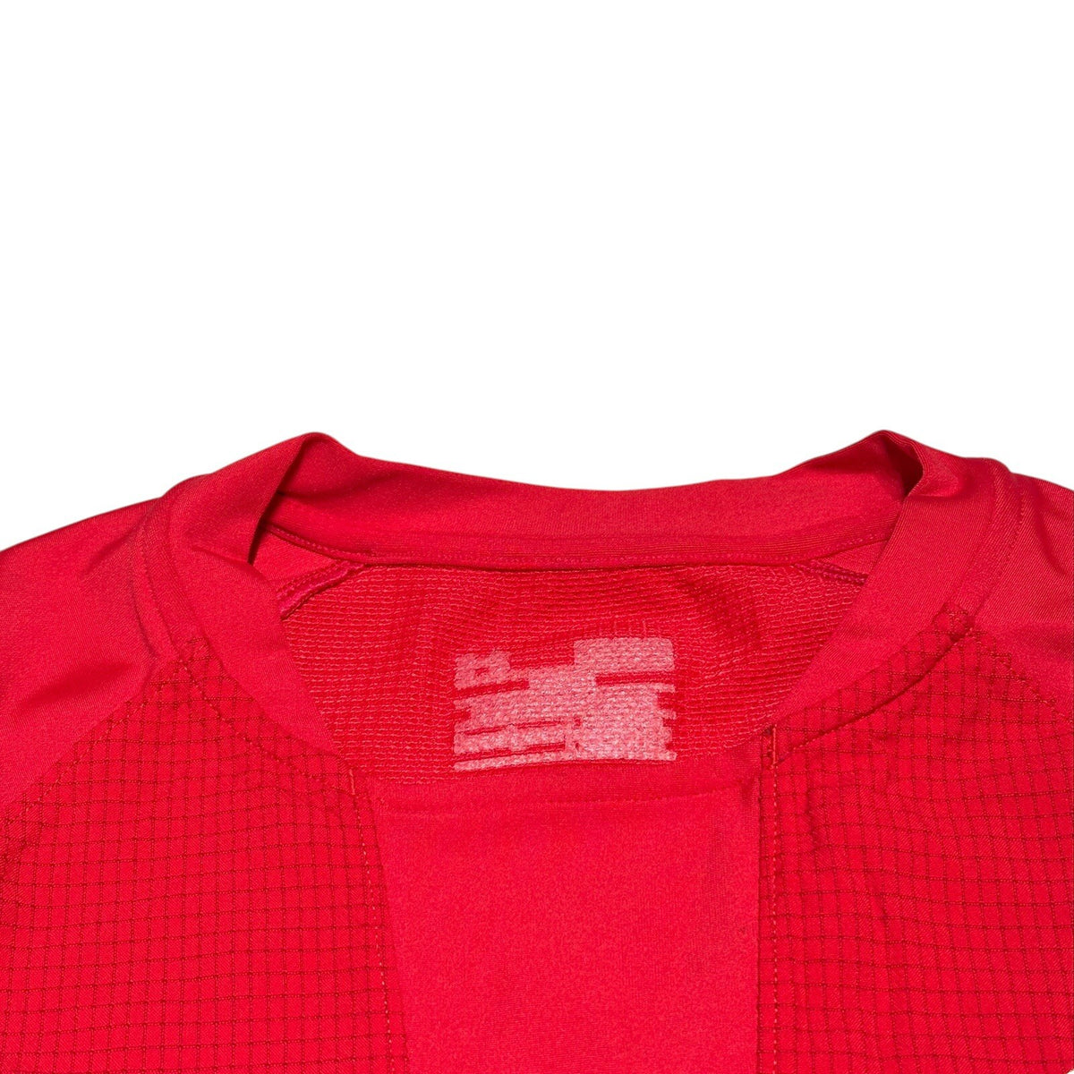 Wales Rugby Home Shirt 2013/2014 Under Armour Red Adult Small