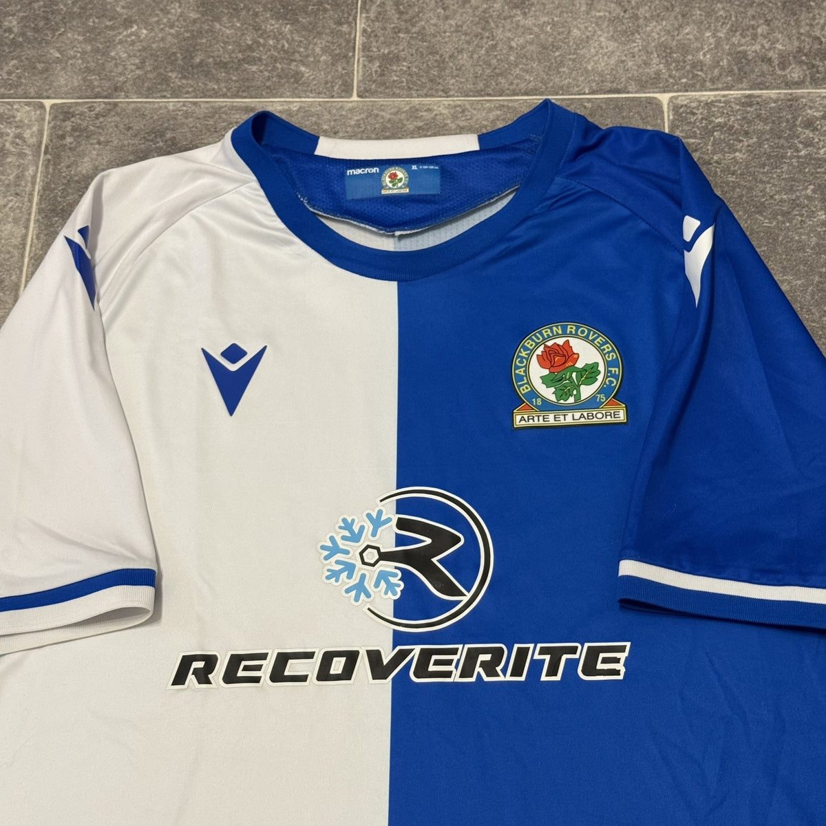 Blackburn Rovers Home Football Shirt Size XL Macron 2021-2022