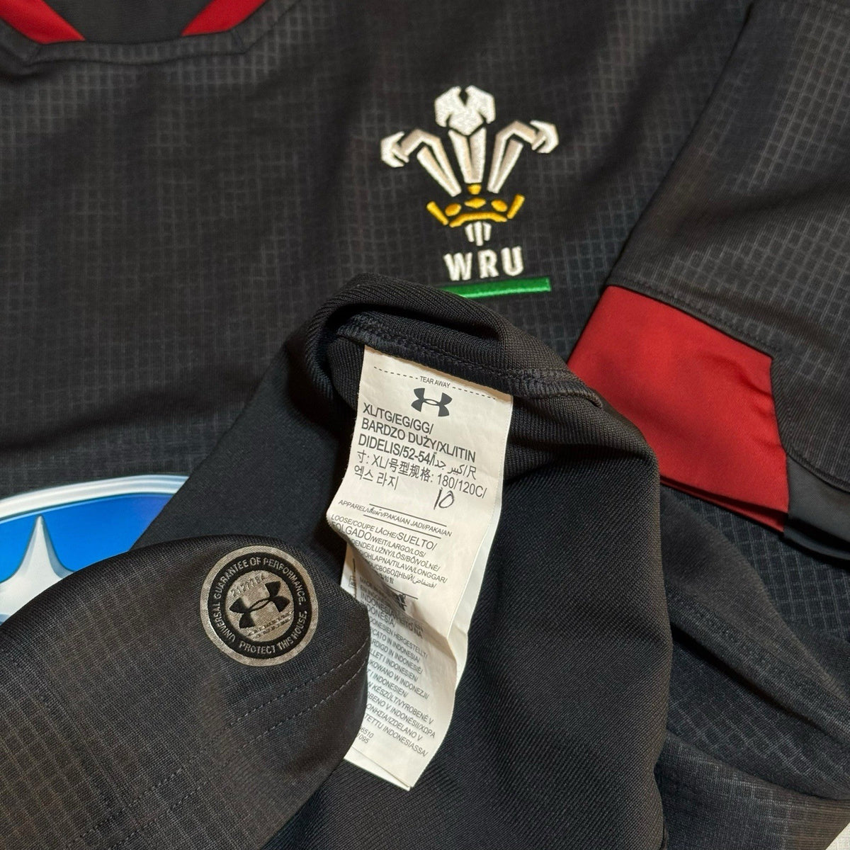Wales Rugby Union Away Shirt 2017/2019 XL Under Armour Jersey Top Extra Large