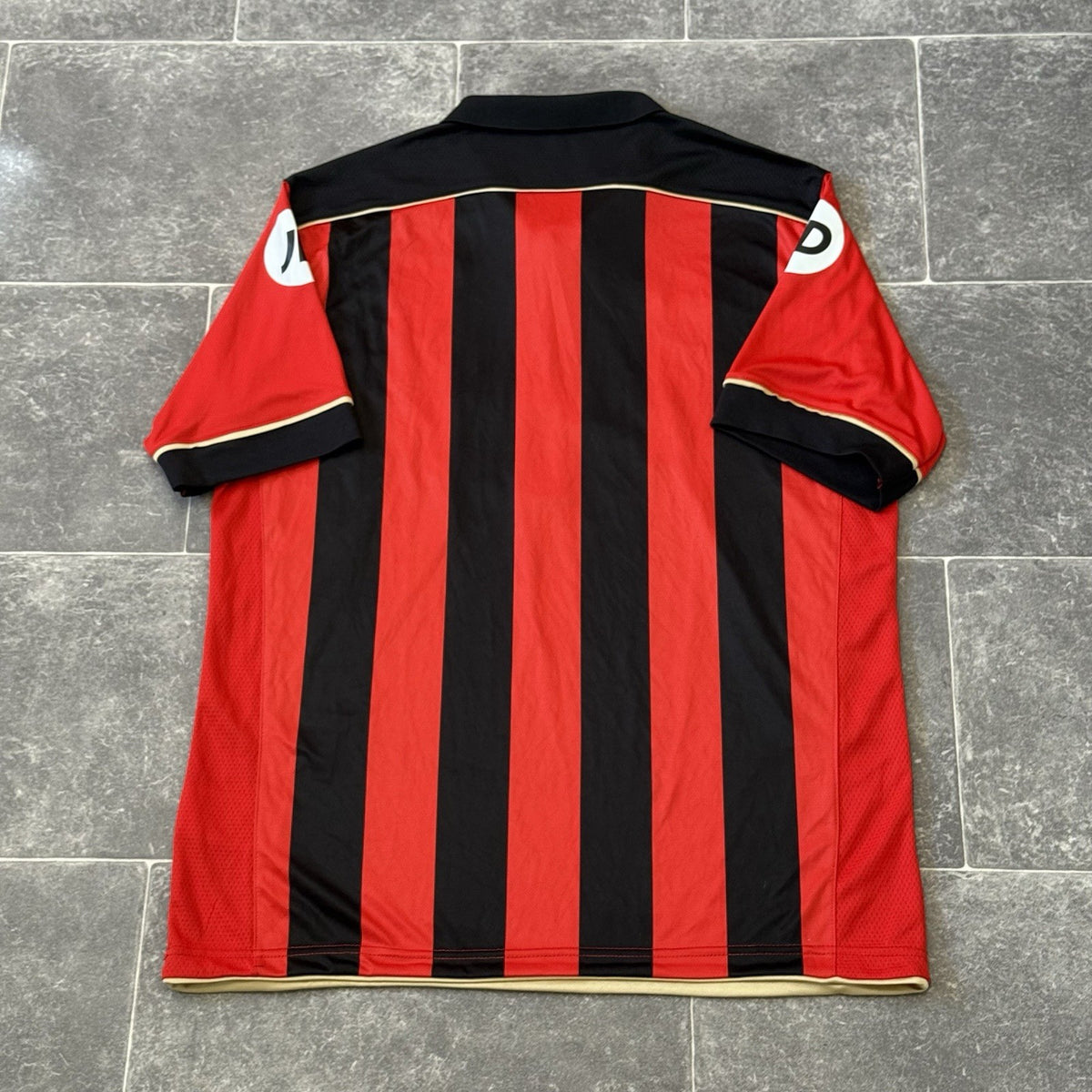 AFC Bournemouth Home Football Shirt 2016/17 Adults Size Large JD Black/Red