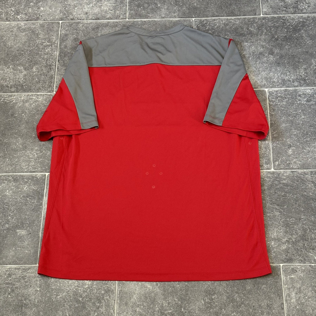 England 2010/11 Football Shirt Training Soccer Jersey XXL 2XL Adults Umbro