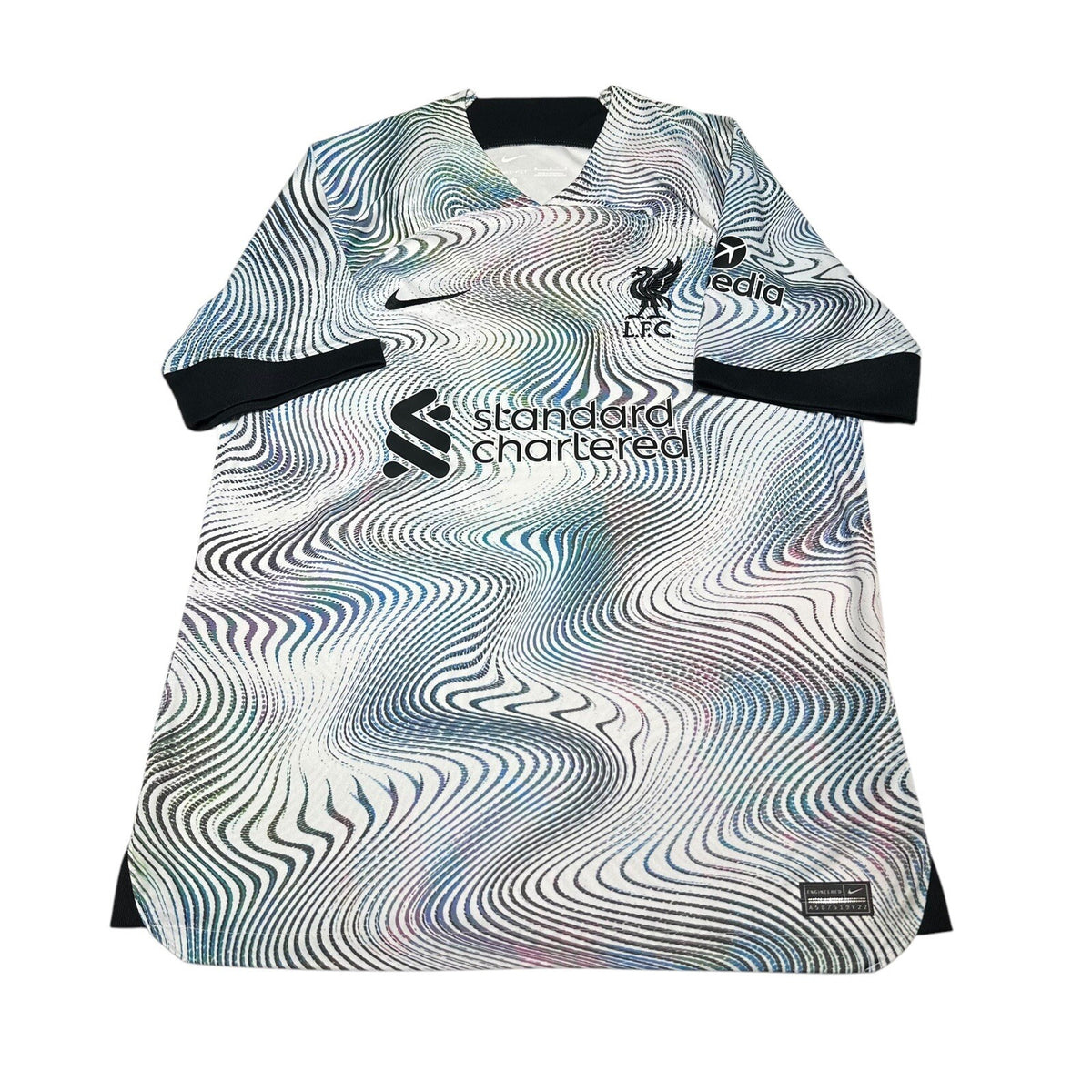 LIVERPOOL 2022/2023 AWAY FOOTBALL SHIRT JERSEY NIKE SIZE SMALL #19 Elliott