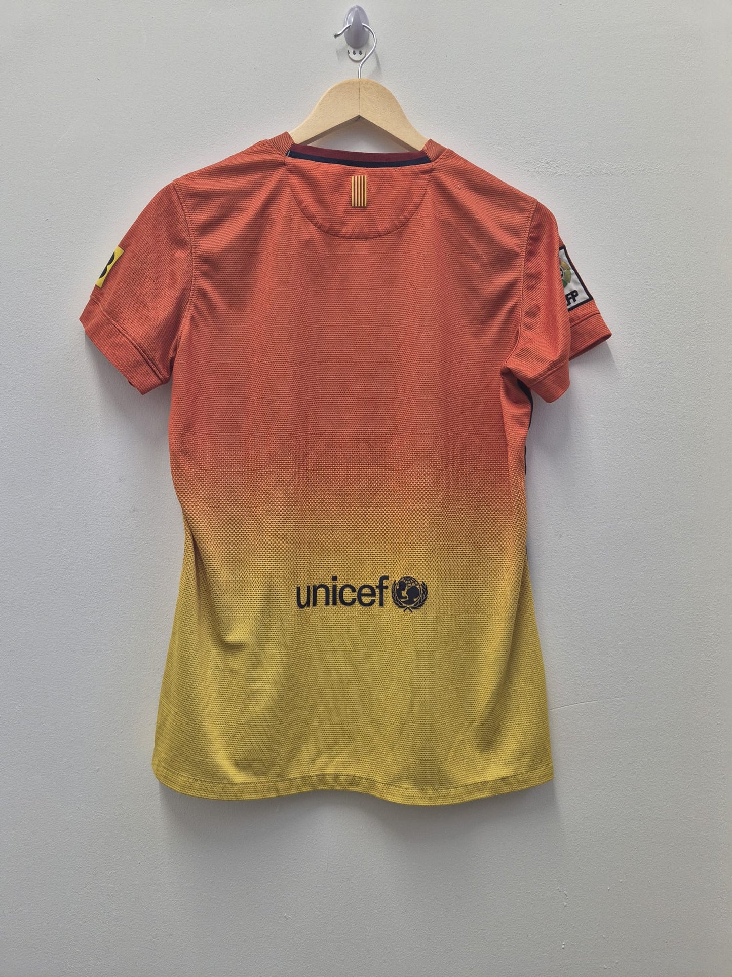 Barcelona 2012/13  Away Shirt Large Boys