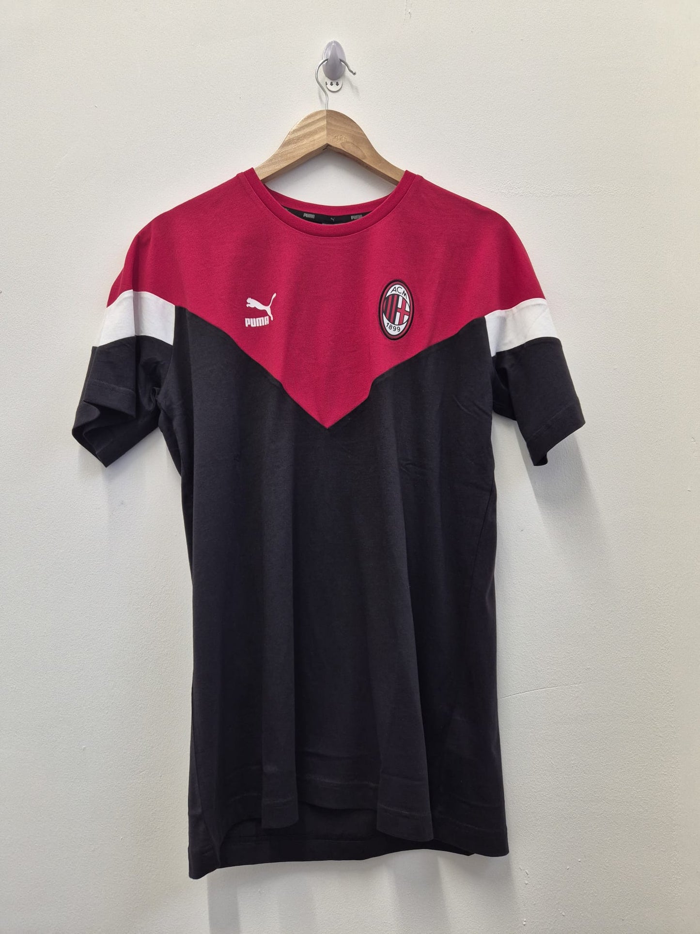 AC Milan 2022/23 Training Shirt Medium