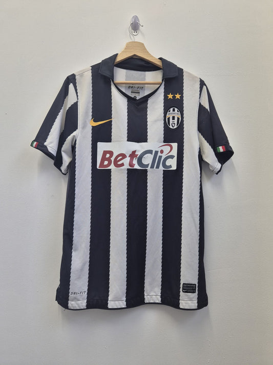 Juventus 2011/12 Home Shirt Small