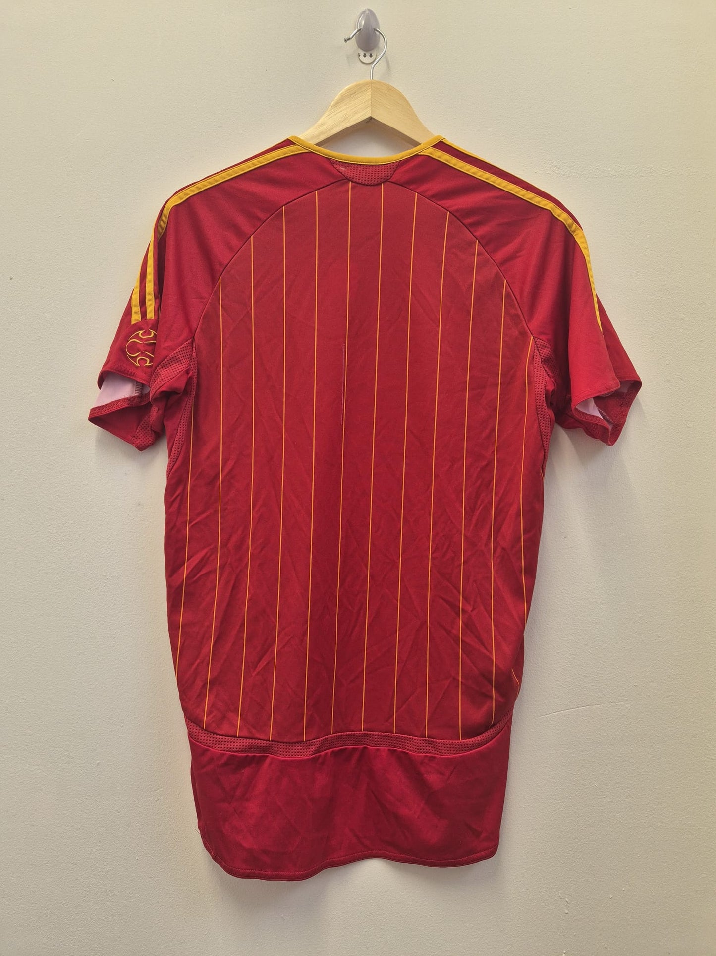 Spain 2006/07 Home Shirt Small
