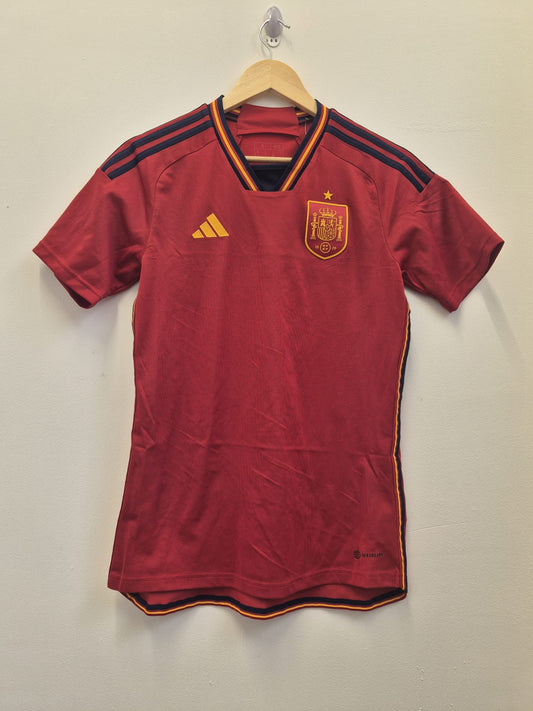 Spain 2022/23 Home Shirt Small
