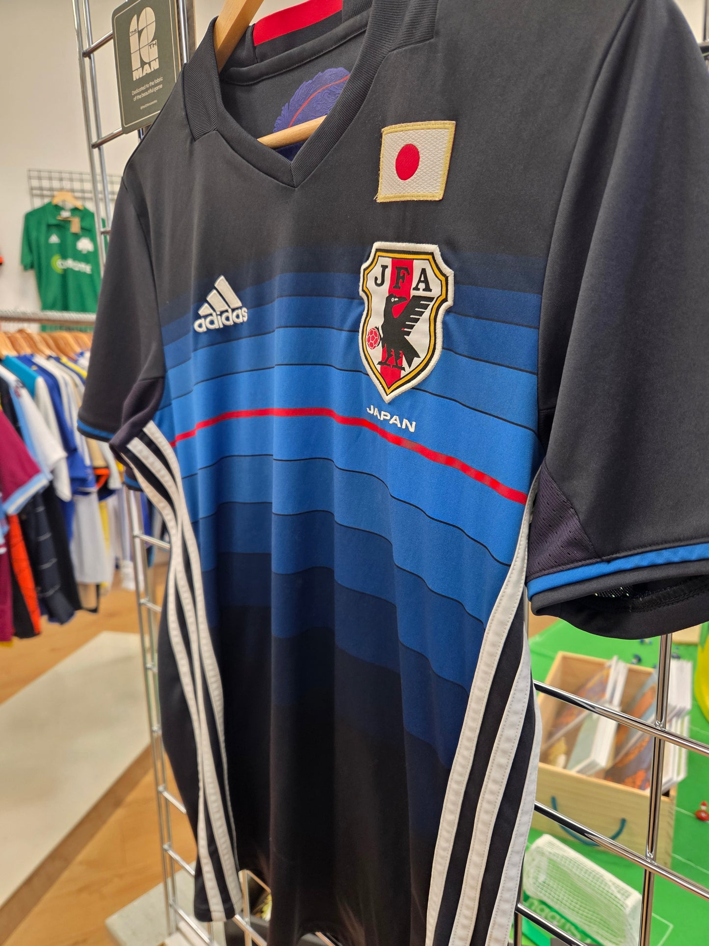Japan 2016 Home Shirt Large