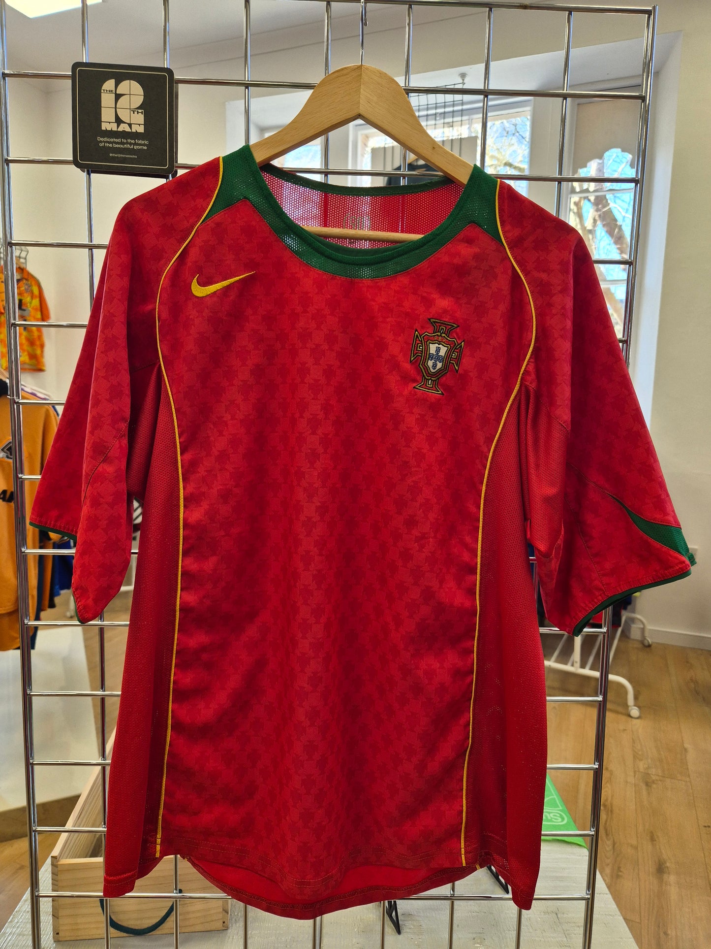 Portugal 2004 Home Shirt Large