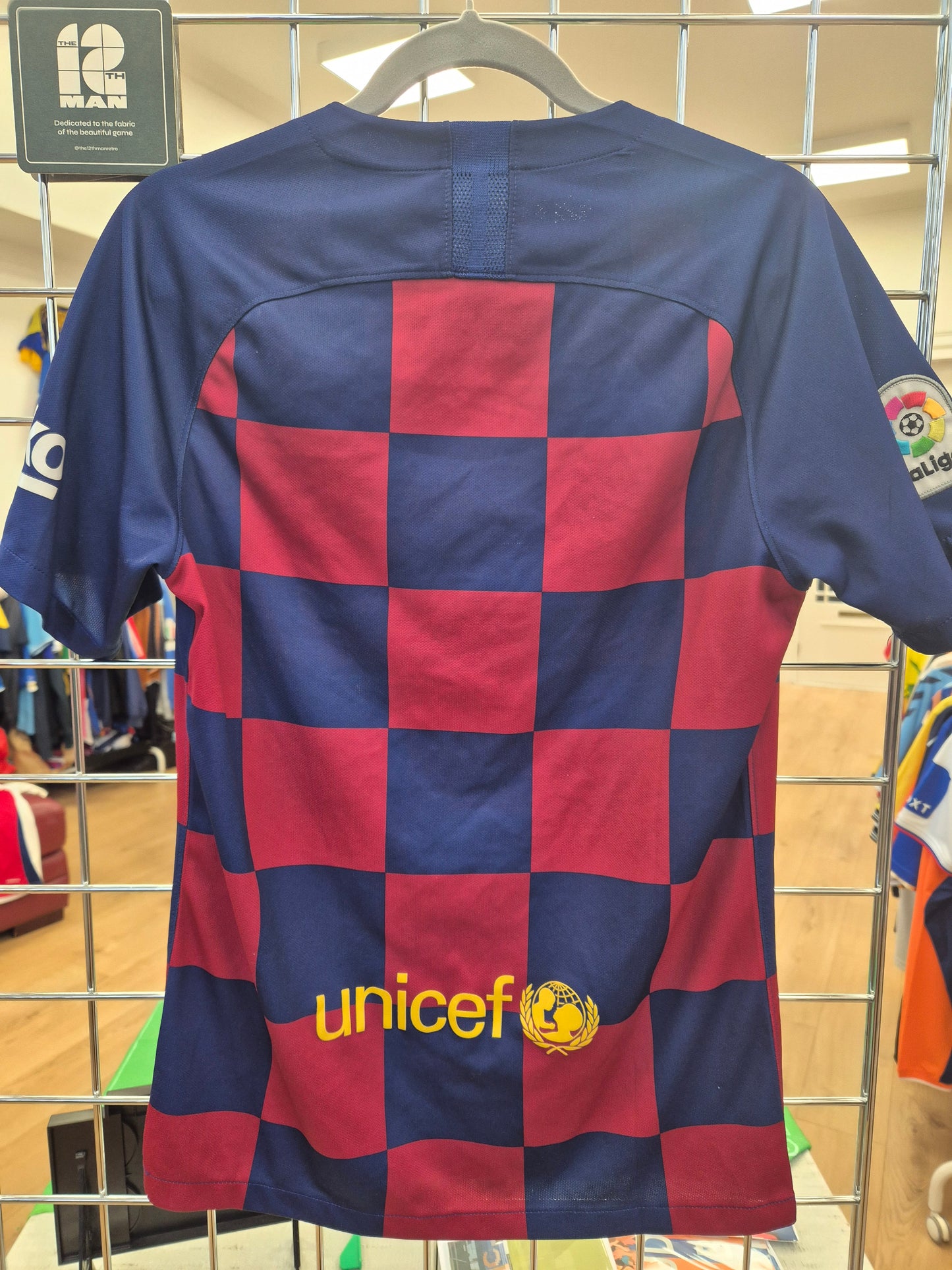 Barcelona 2019/20 Home Shirt Small