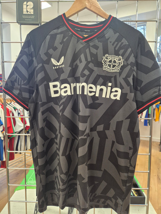 Bayer Leverkusen 2022/23 Away Shirt Large