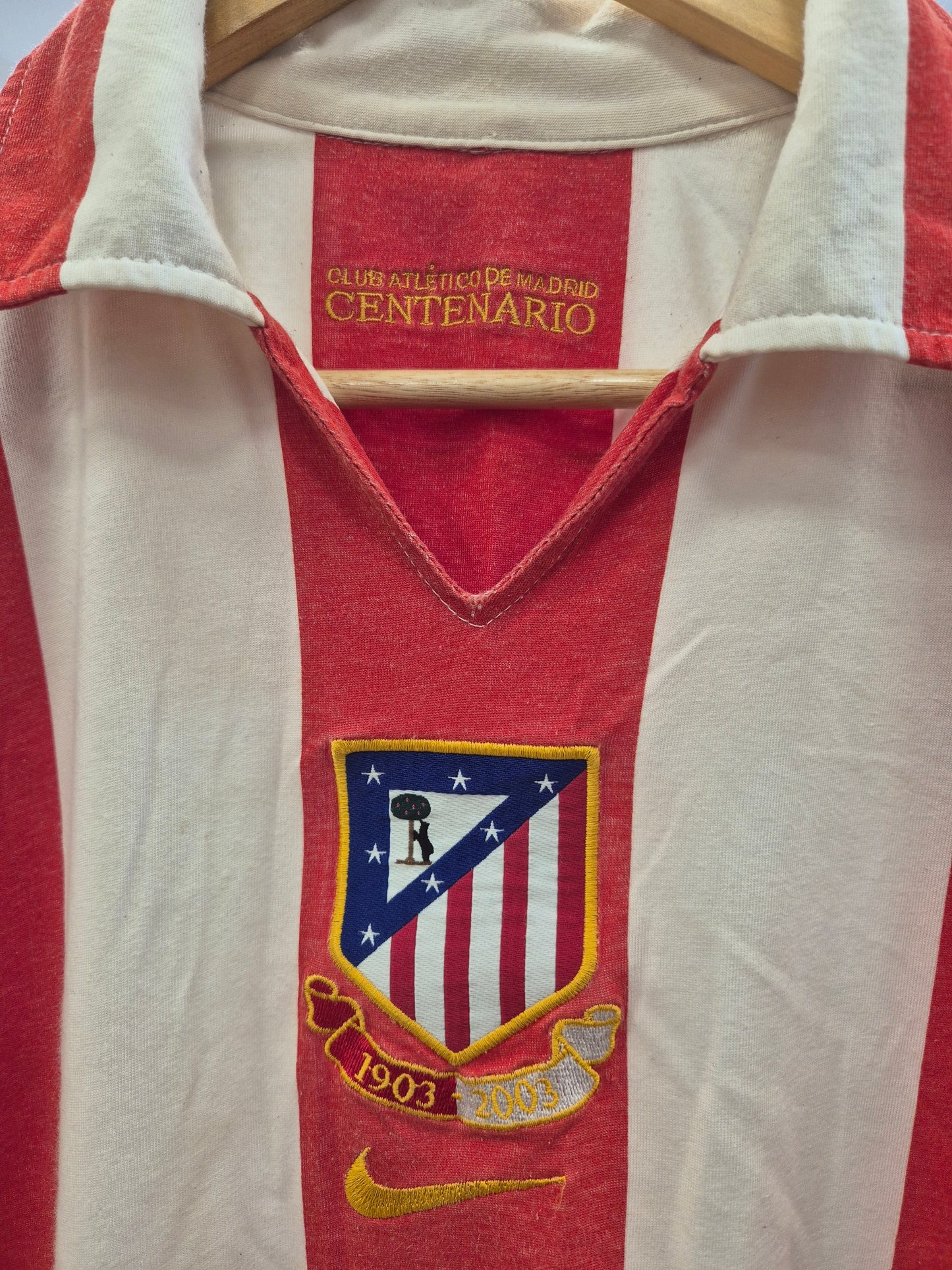 Atletico Madrid 2003/04 Home Shirt Small