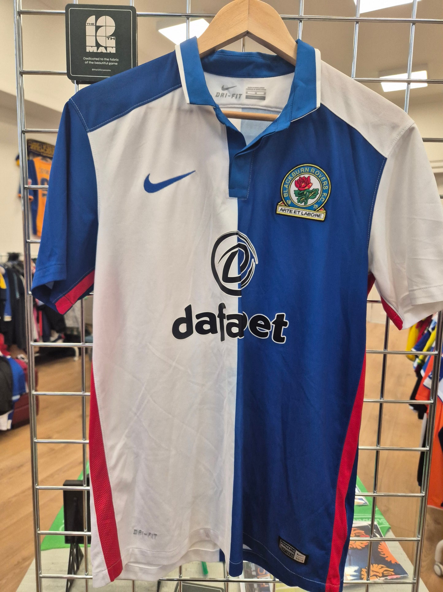 Blackburn Rovers 2015/16 Home Shirt Medium