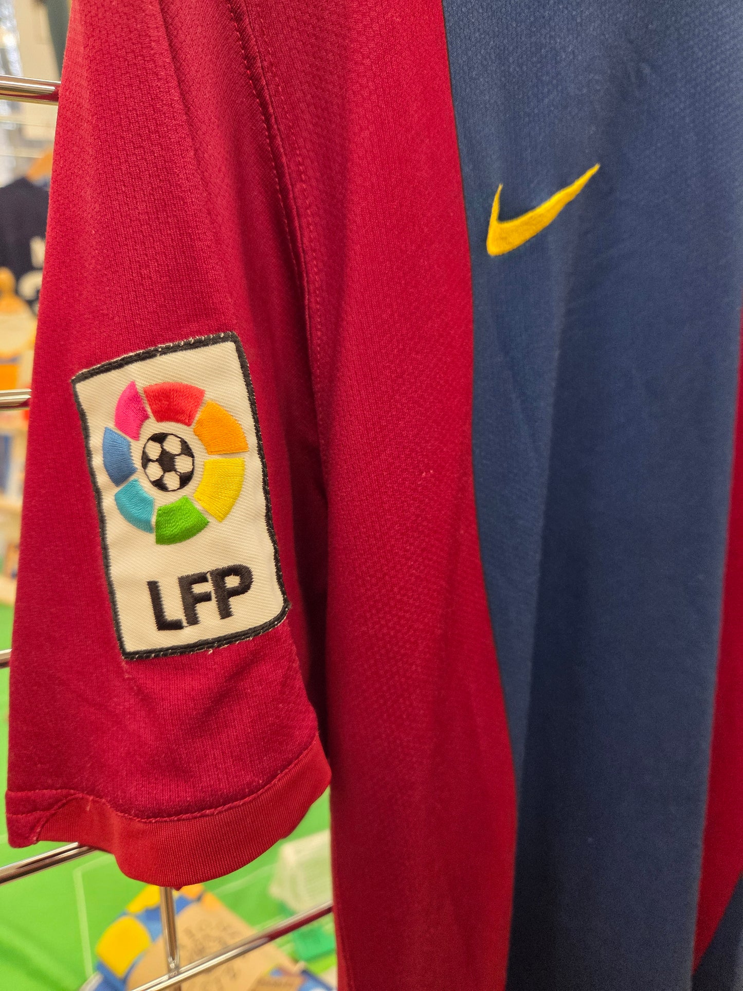 Barcelona 2006/07 Home Shirt Large