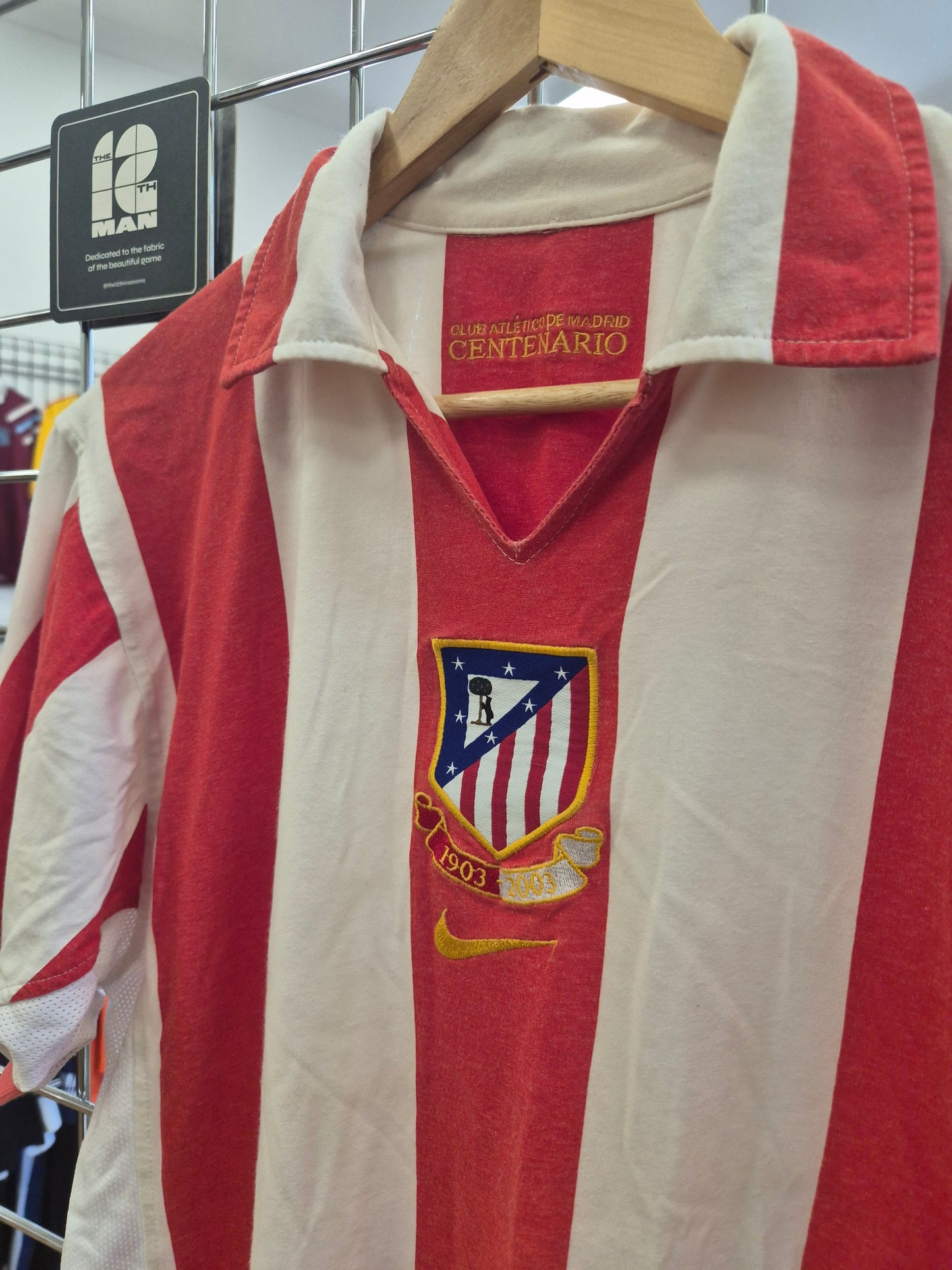 Atletico Madrid 2003/04 Home Shirt Small