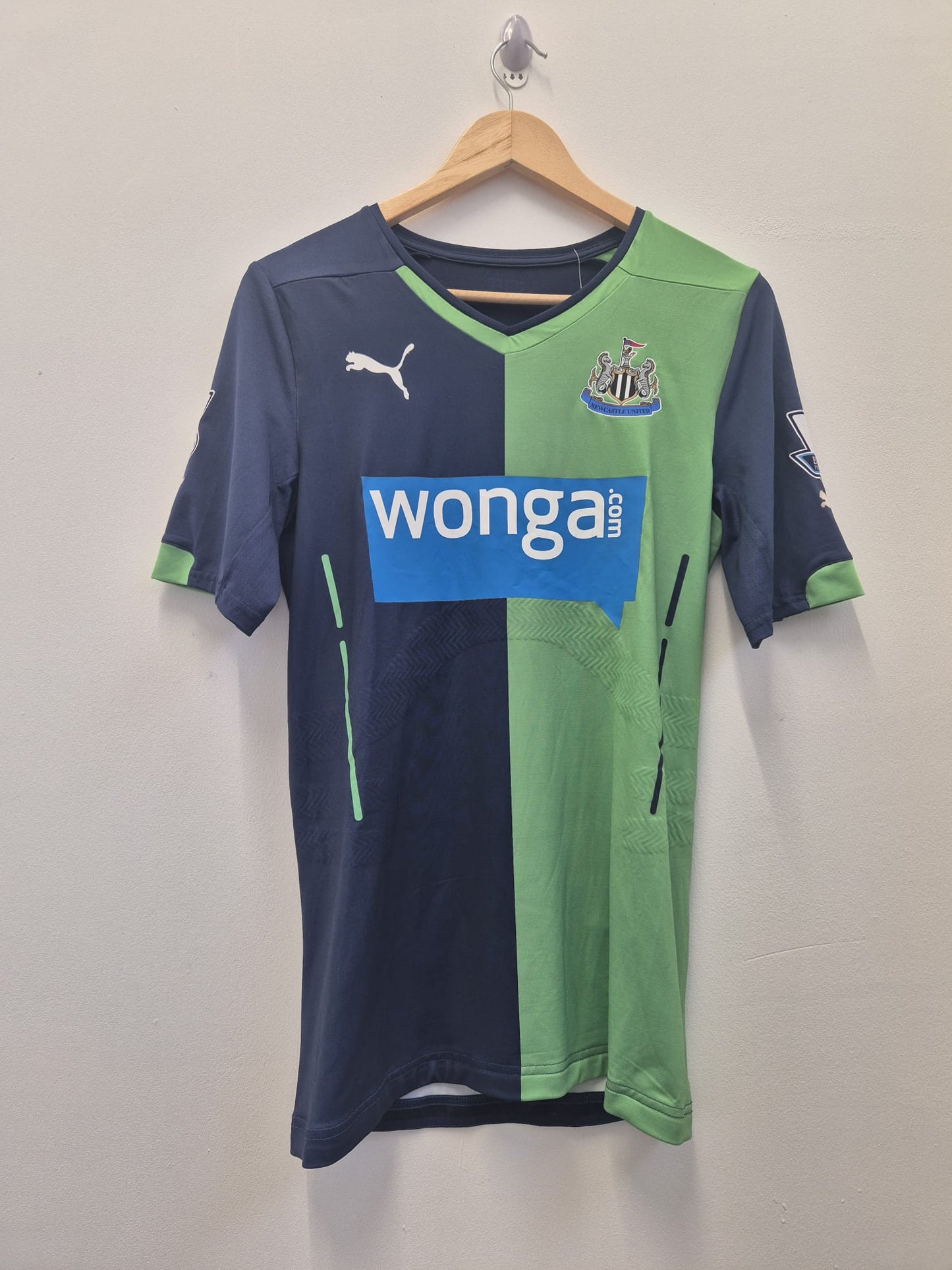 Newcastle United 2014/15 Third Shirt Large