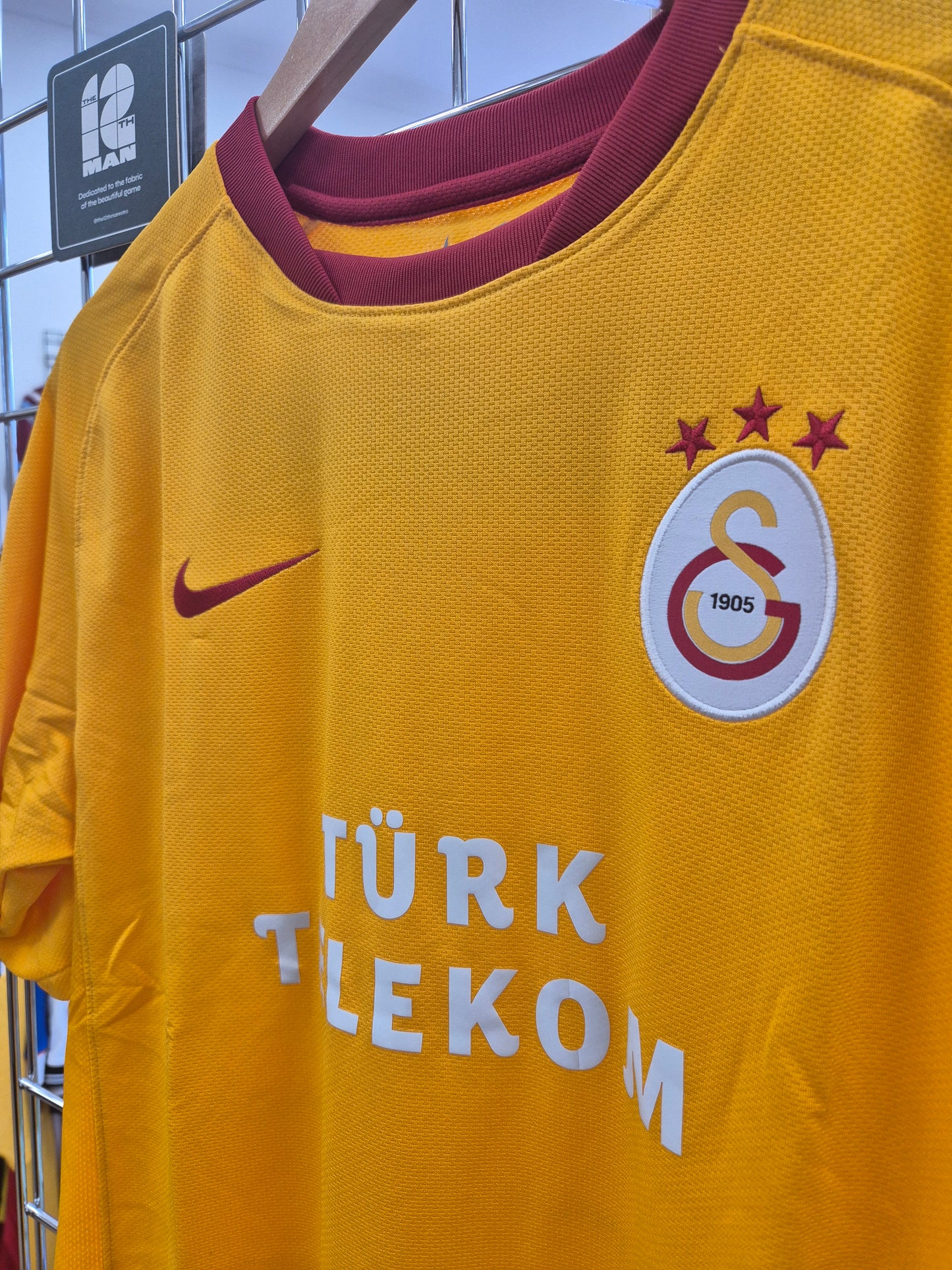 Galatasaray 2011/12 Third Shirt Large