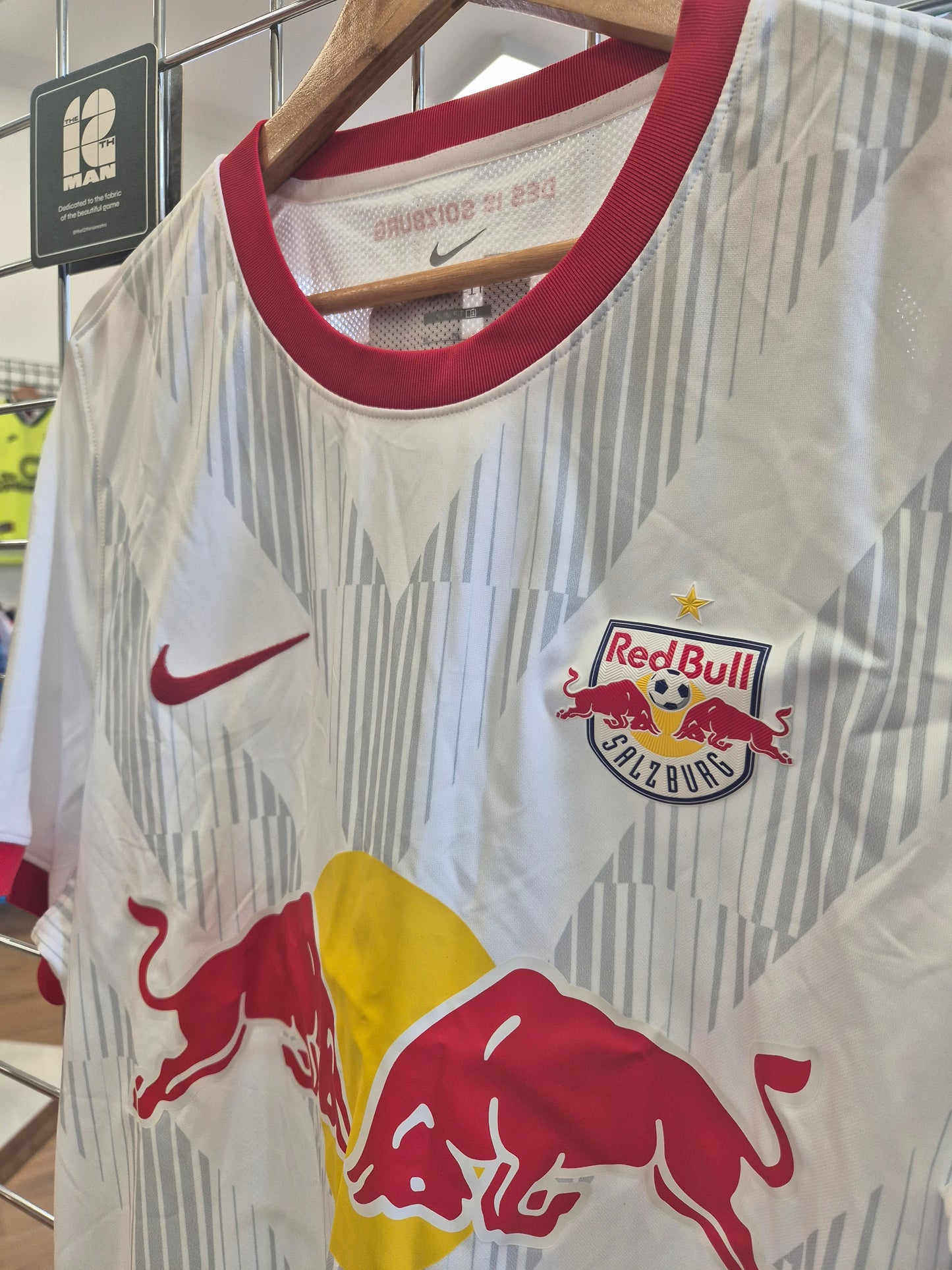 RB Salzburg 2022/23 Home Shirt XL