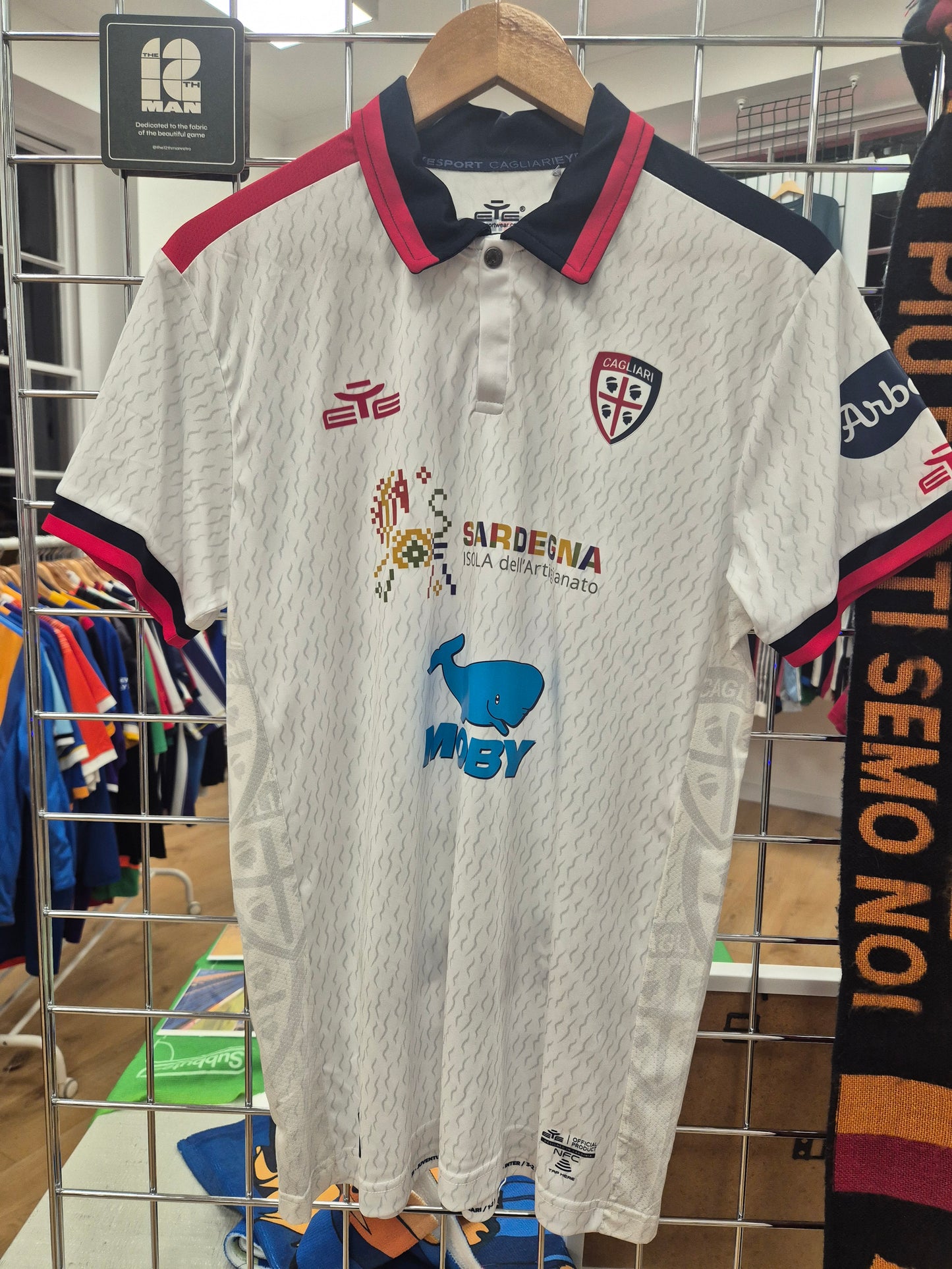Cagliari Calcio 2023/24 Away Shirt Large