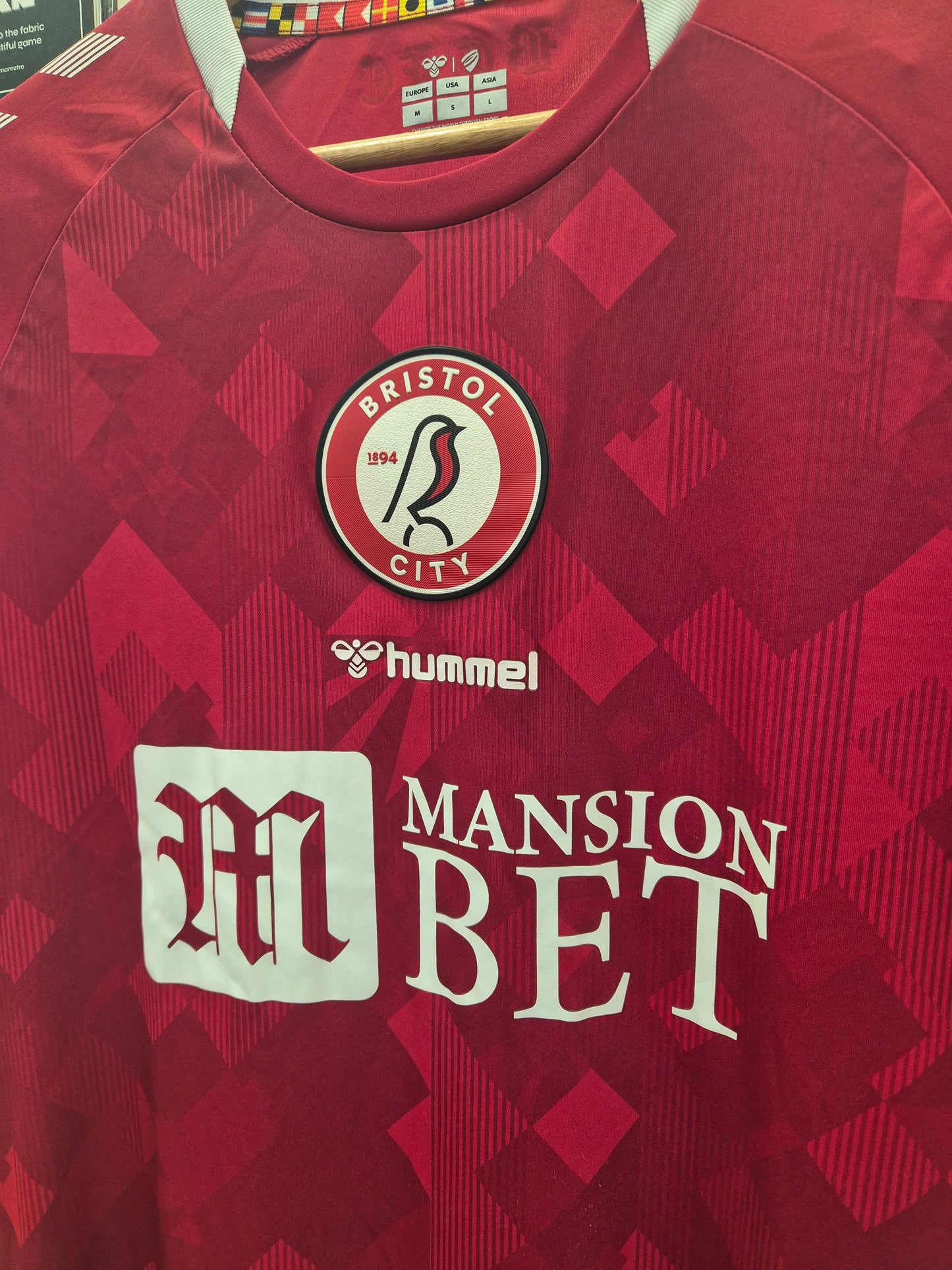 Bristol City 2021/22 Home Shirt Medium