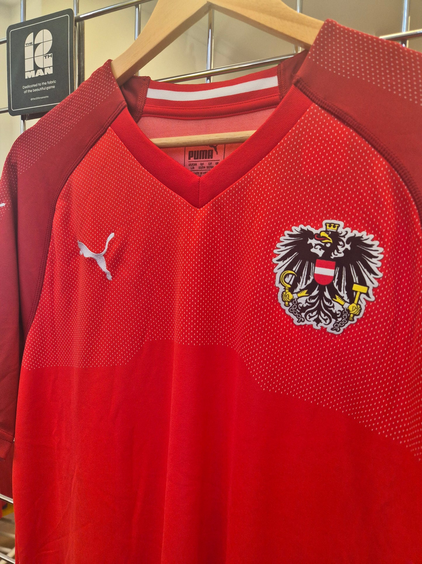 Austria 2018/19 Home Shirt Large