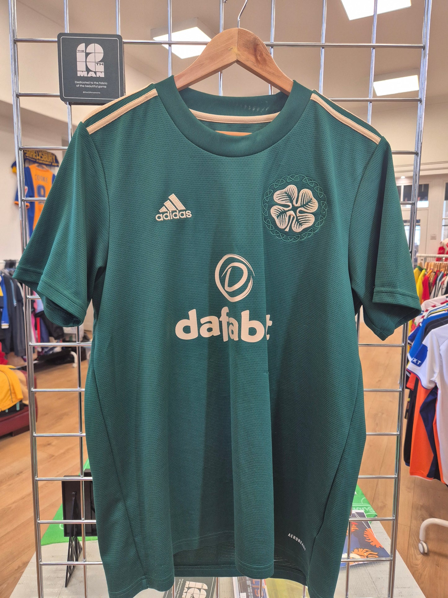 Celtic 2021/22 Away Shirt Large
