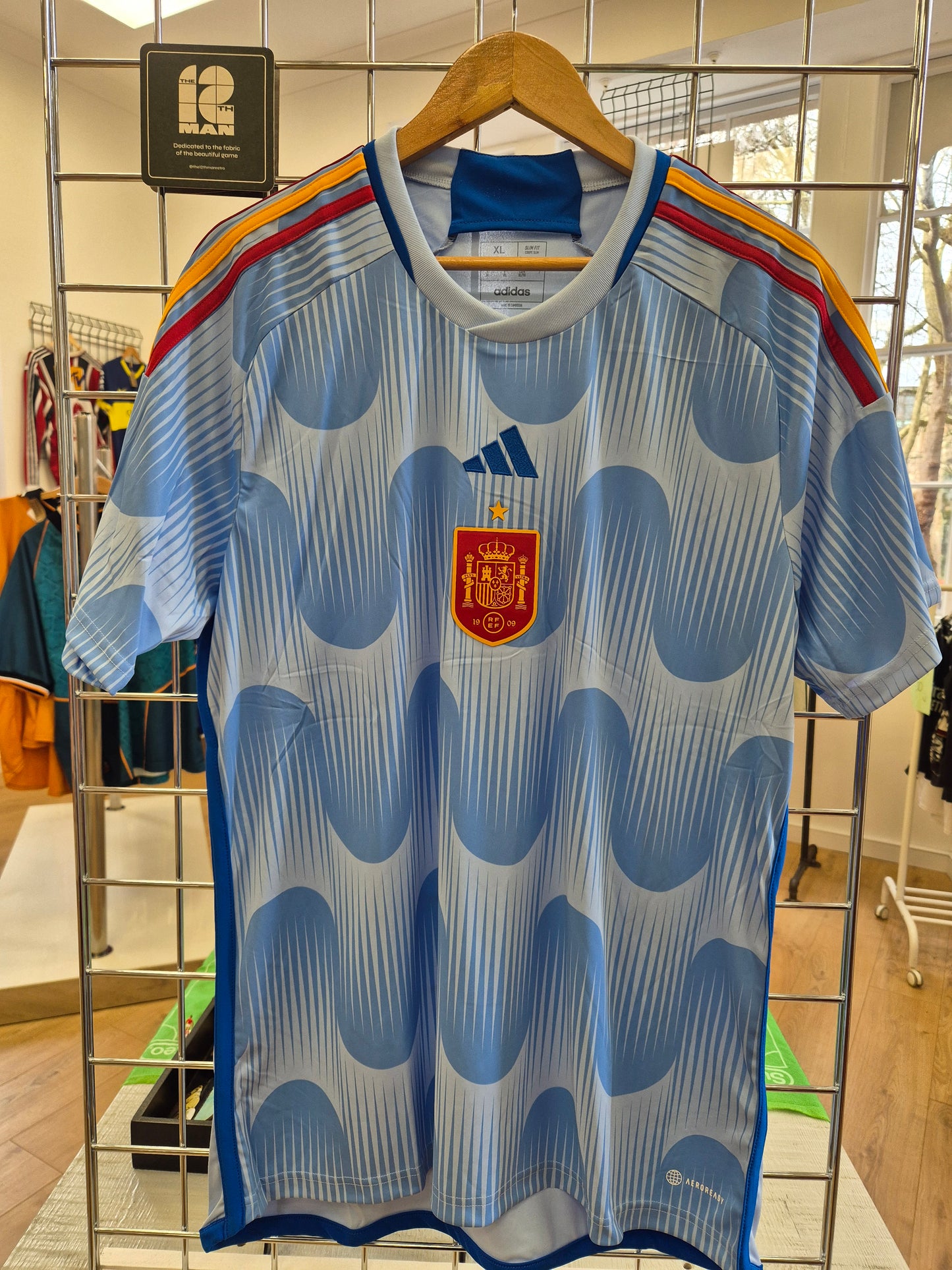 Spain 2022 Away Shirt XL