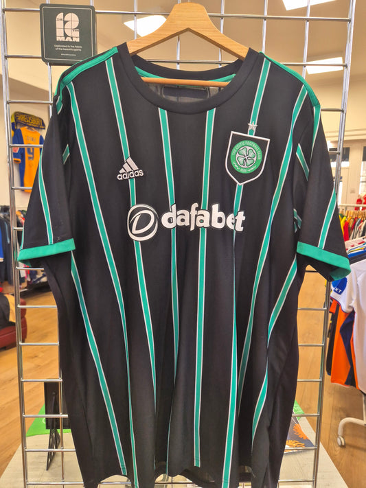 Celtic 2022/23 Away Shirt 2XL
